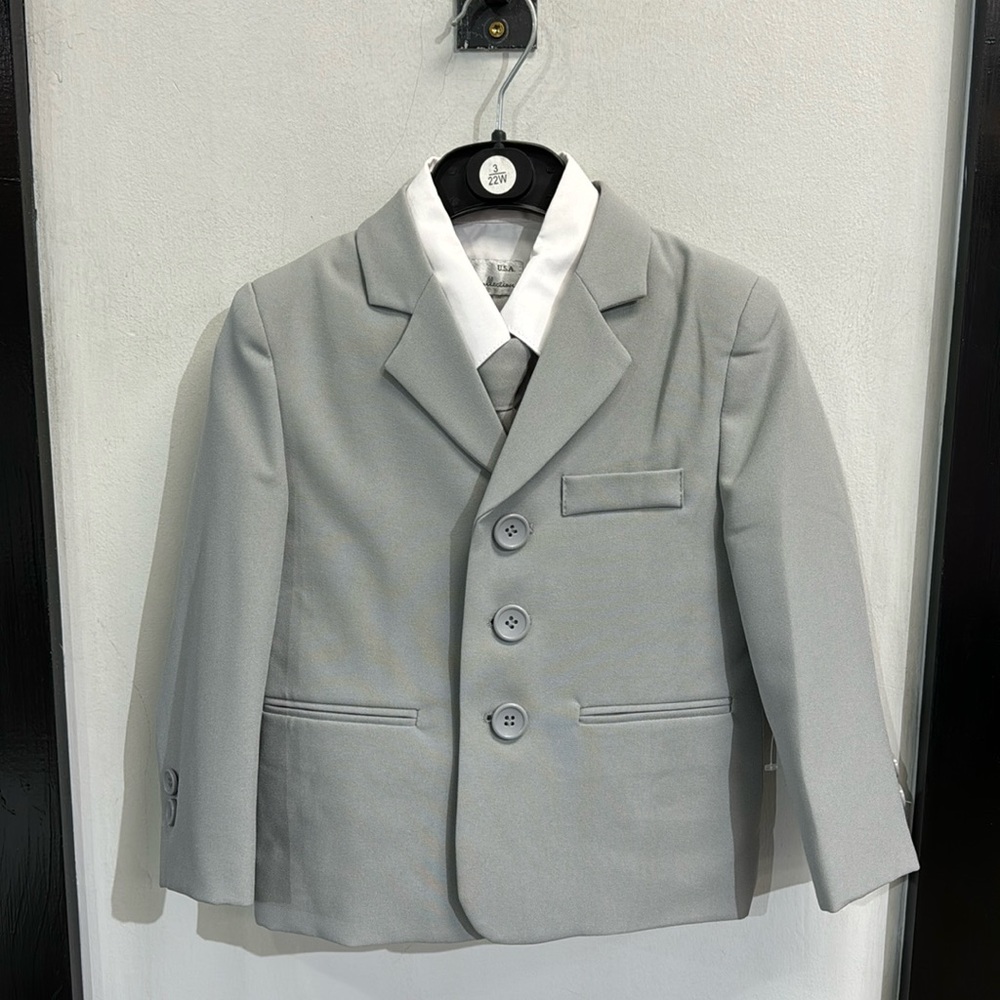 Calla Collection - Little Boys Suit - Sz 3
